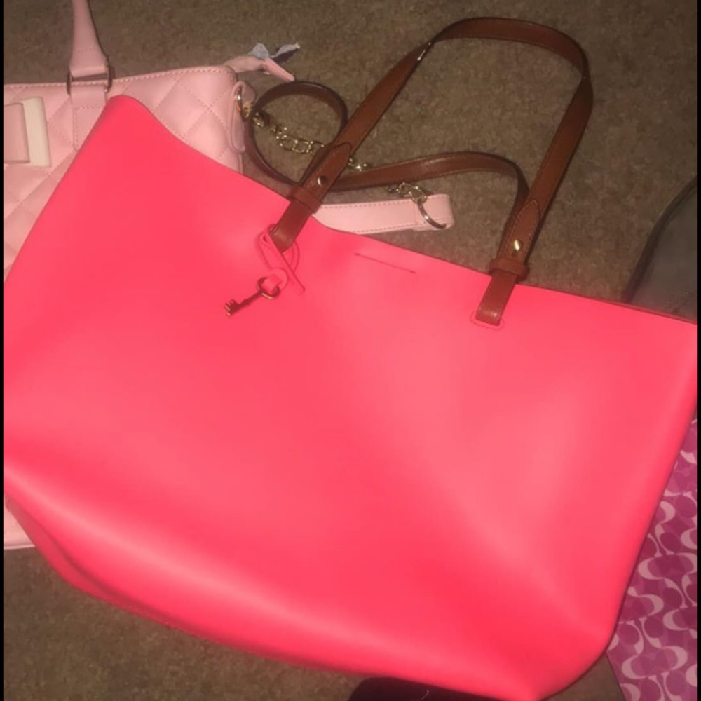 Fossil handbag